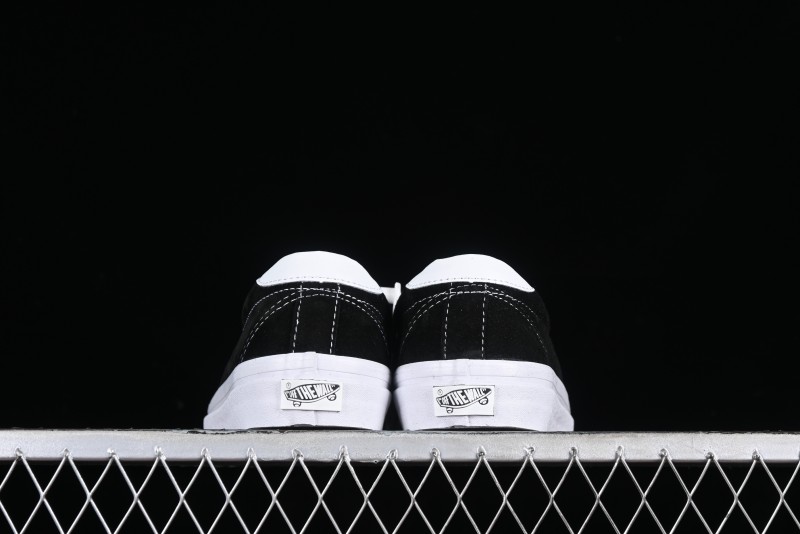 Vans Premium Sport 73 Classic Black & White Suede Low-Top Skate Shoes - VN000CR1BA2