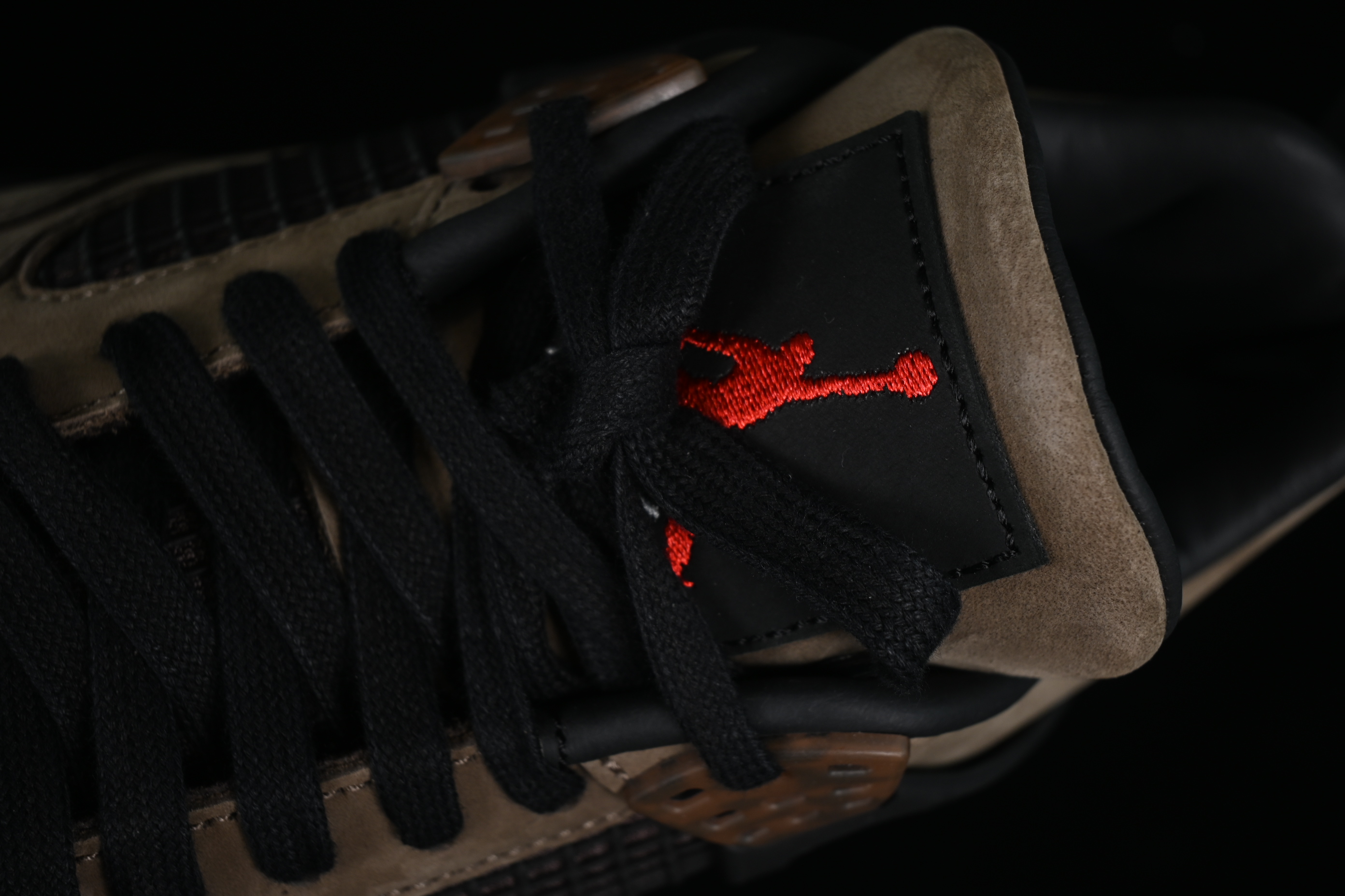 Nike Air Jordan 4 Retro TS Suede Brown - AJ4