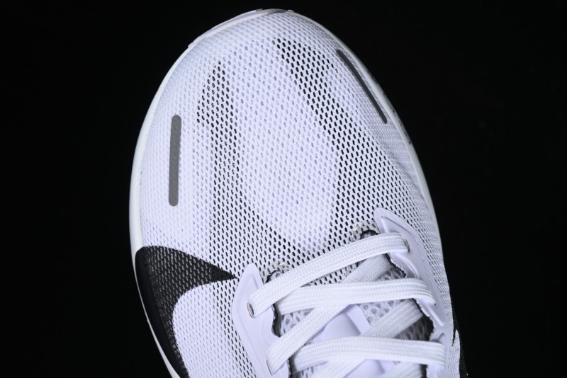 Nike Zoom Fly 6 Running Shoes with Flyknit and React Technology - FN8454-101