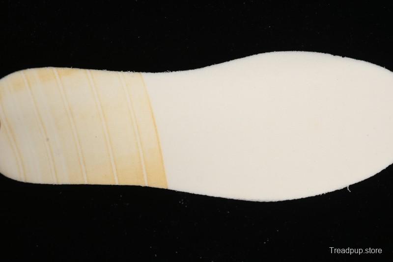 Nike Air Force 1 PLT Low-Top Casual Sneakers with Speed-Inspired Swoosh Design - DJ9946-602