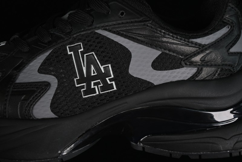 New York Yankees MLB Bigball Chunky Curve Thick Sole Casual Shoes - 3ARNSPL4N07BKS