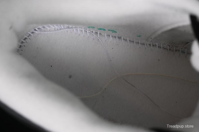 Nike Air Jordan 4 Retro Low Basketball Shoes Remastered - FQ7939-100