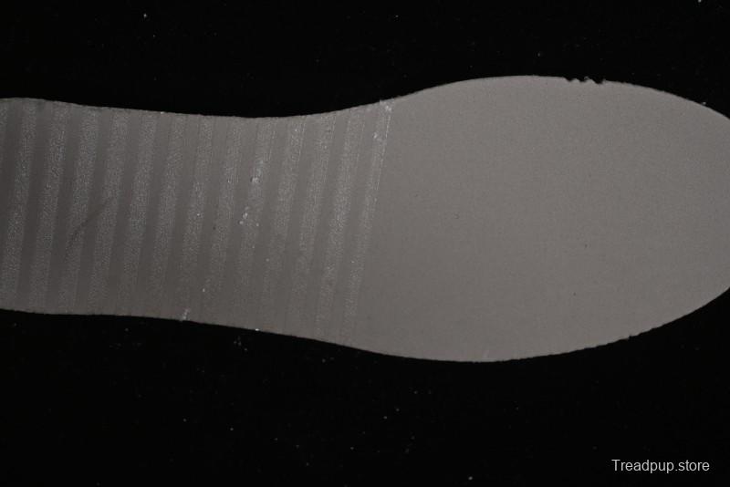 Nike SB Dunk Low Supreme Collaboration - Cream White with Sky Blue Swoosh Anniversary Customized Low-Top Casual Skate Shoes - DJ2024-012