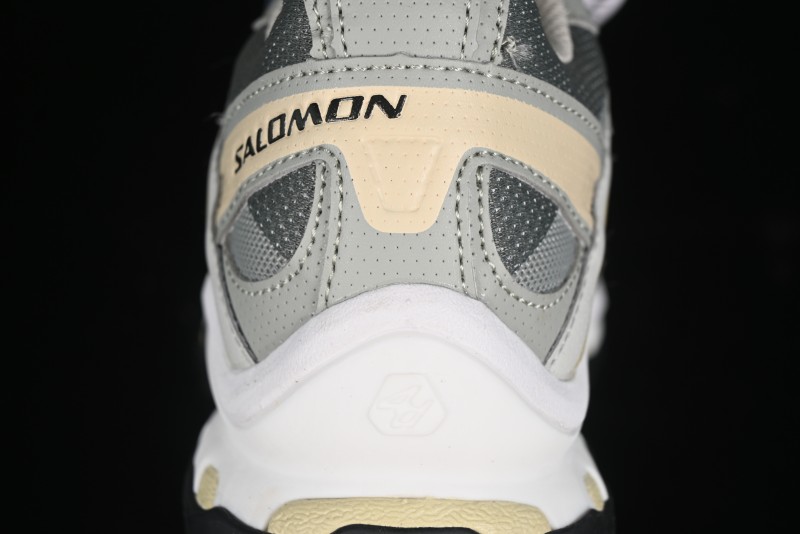Salomon XT-Quest Outdoor Trail Running Shoes with SENSIFIT Technology and CONTAGRIP Outsole - 477758-23