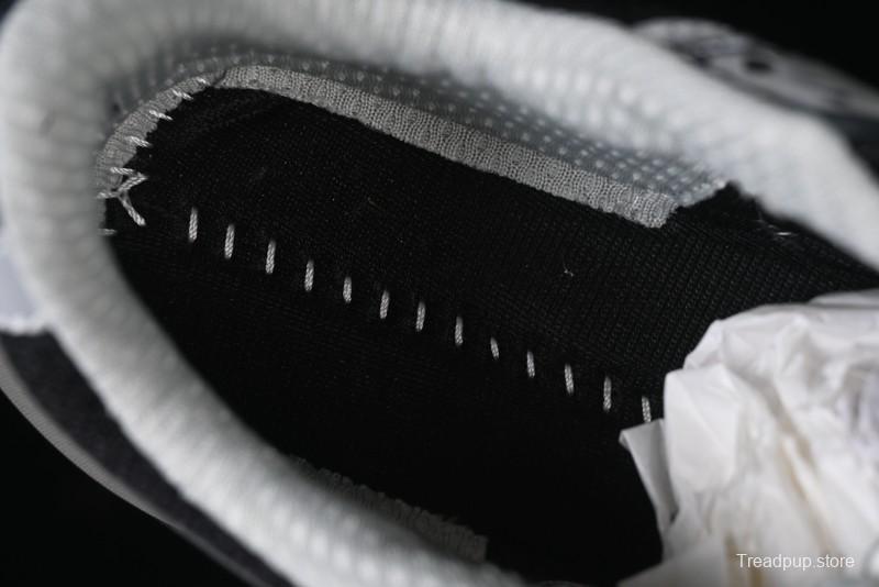 New Balance 990 Series Premium Retro Running Shoes with Carbon Fiber Midsole - M990BK6