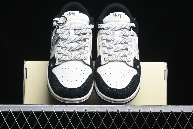 Nike SB Dunk Low Stussy Collaboration - Black White Mini Swoosh Anniversary Custom Low-Top Casual Skate Shoes - XY1688-017