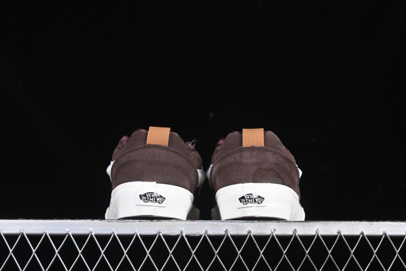 Vans Knu Skool Low Top Retro Casual Vulcanized Sneakers - VN000CS0DFN