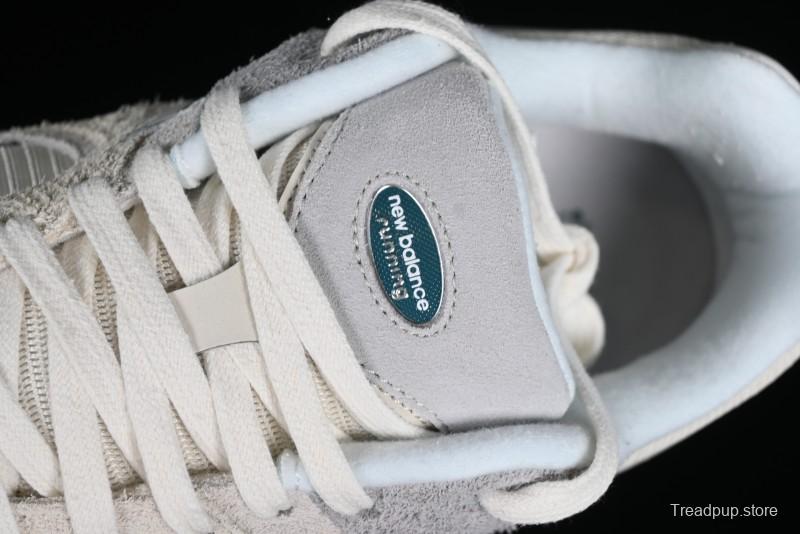 New Balance 2002 Series Retro Casual Running Shoes with Upgraded N-ERGY Cushioning - M2002REK