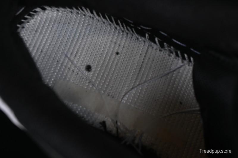 Nike SB Dunk Low Suede Black Skateboarding Shoes - CD2563-006