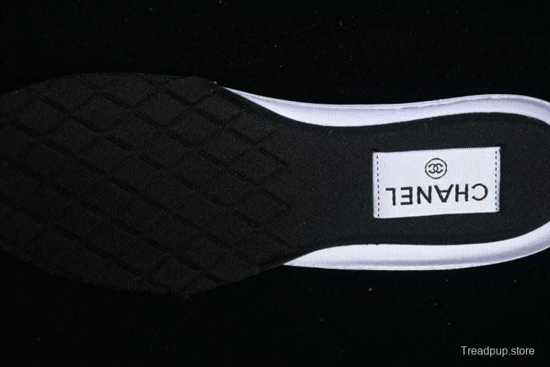 Chanel 25C Tie-Up Flat Casual Lifestyle Shoes - G46372