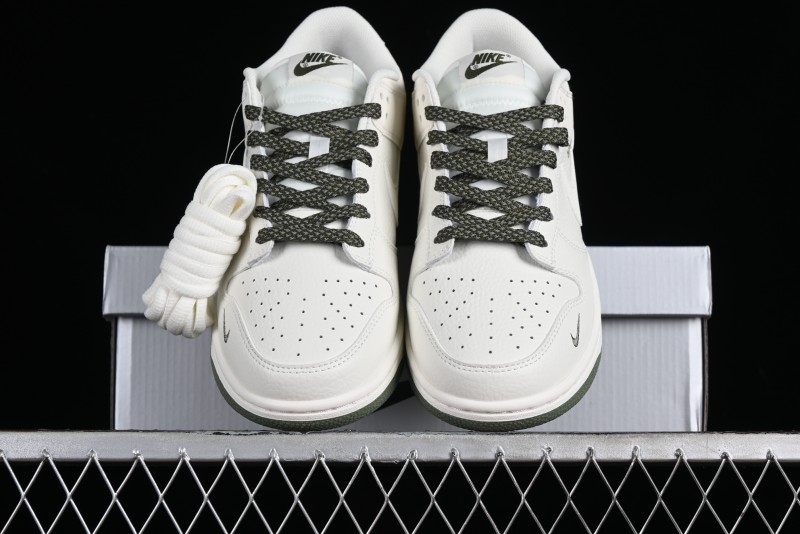 Nike SB Dunk Low Collaboration Triple Swoosh Military Green Low-Top Casual Skateboarding Shoes - NK5639-323