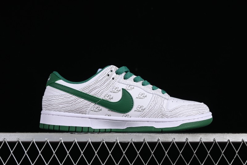 Supreme x Nike Dunk Low SB Skate Shoes with Zoom Air Cushion - XD6188-033