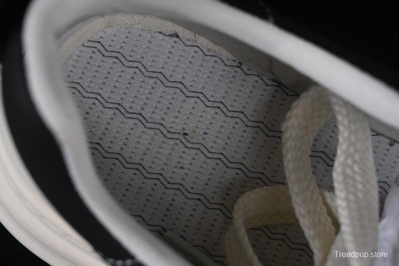 Ecco Street ACE Series Comfortable & Durable Flat Casual Sneakers - 63810001001