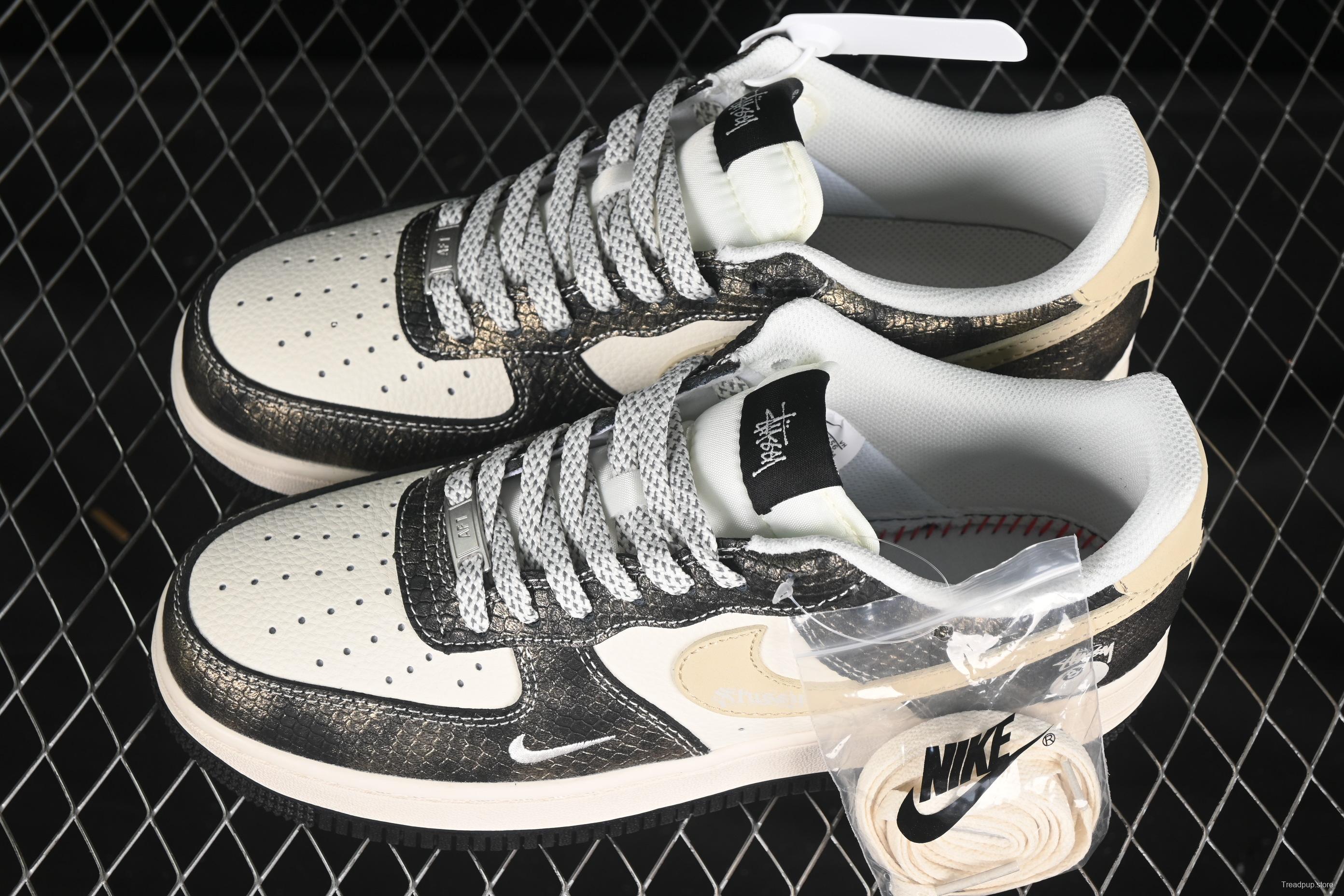 Nike Air Force 1 '07 Low Stussy Collaboration Gradient Snake Print Casual Sneakers - XS1958-556