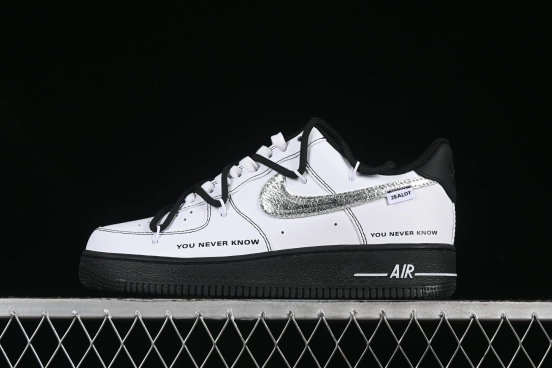 Nike Air Force 1'07 Low Casual Sneakers with Full-Length Air Cushion - ZH0316-066