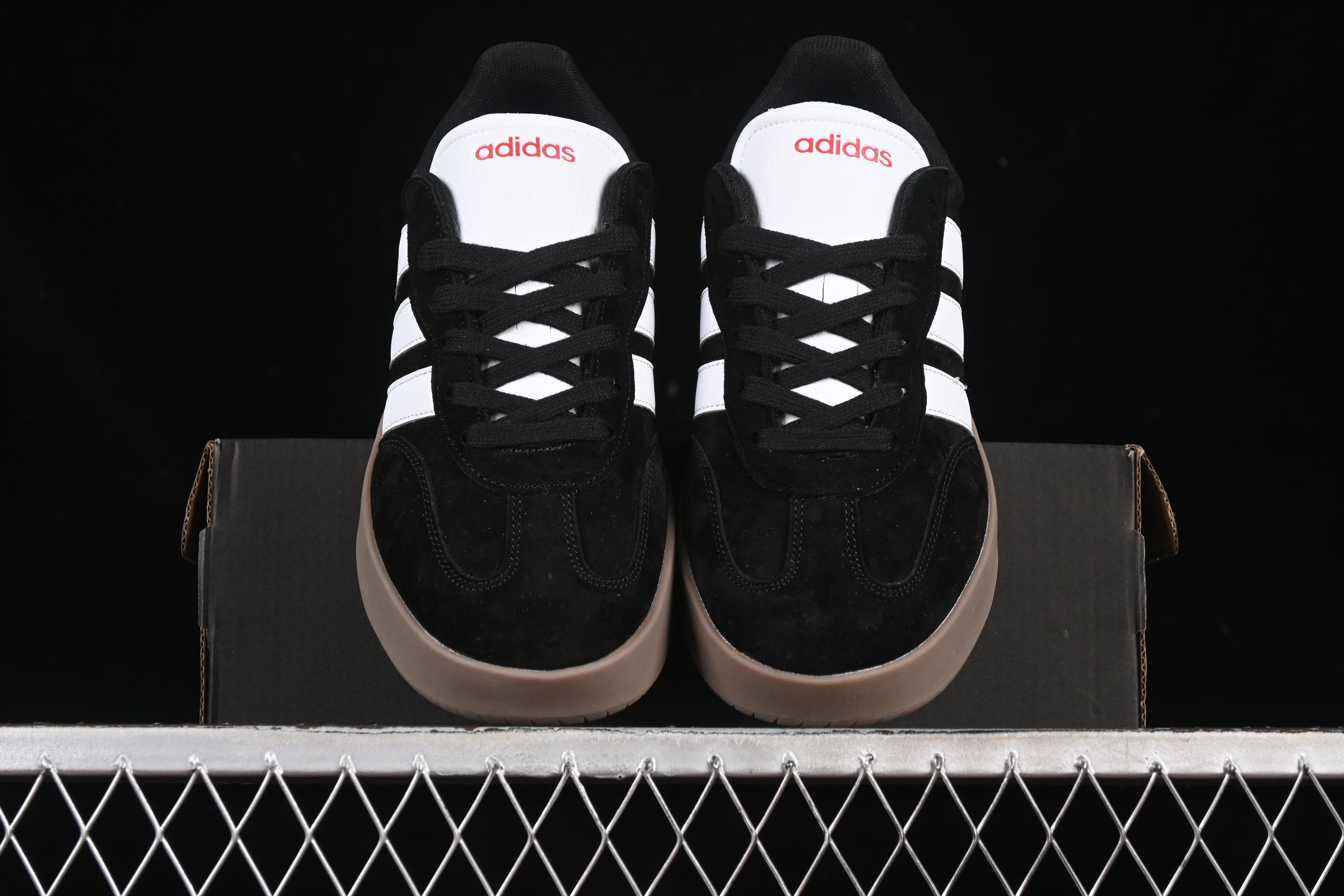 Adidas Barreda Comfortable Cushion Low Top Casual Sneakers - JQ4235