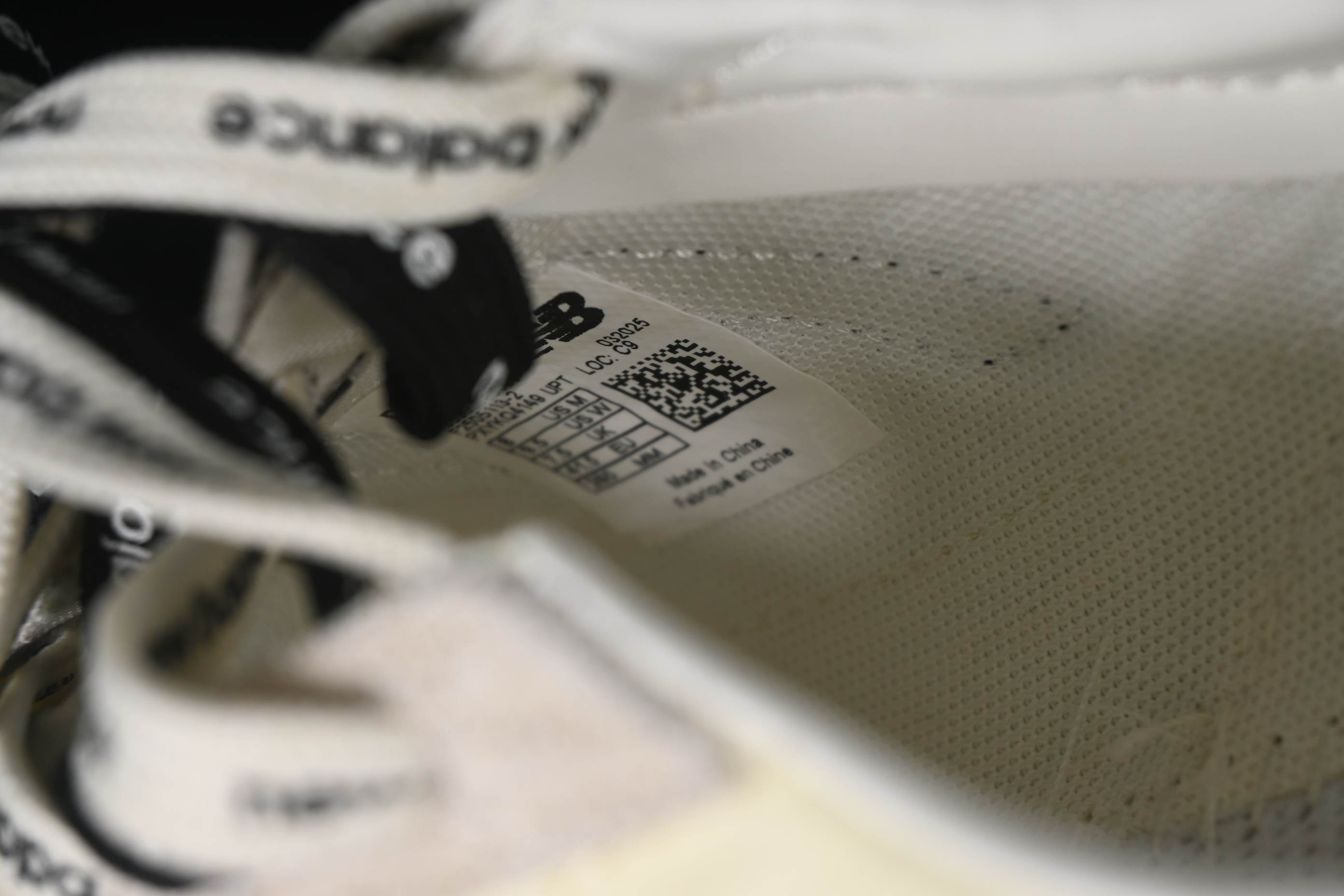 New Balance 471 Series Fabric and Leather Casual Lifestyle Shoes - U471AM