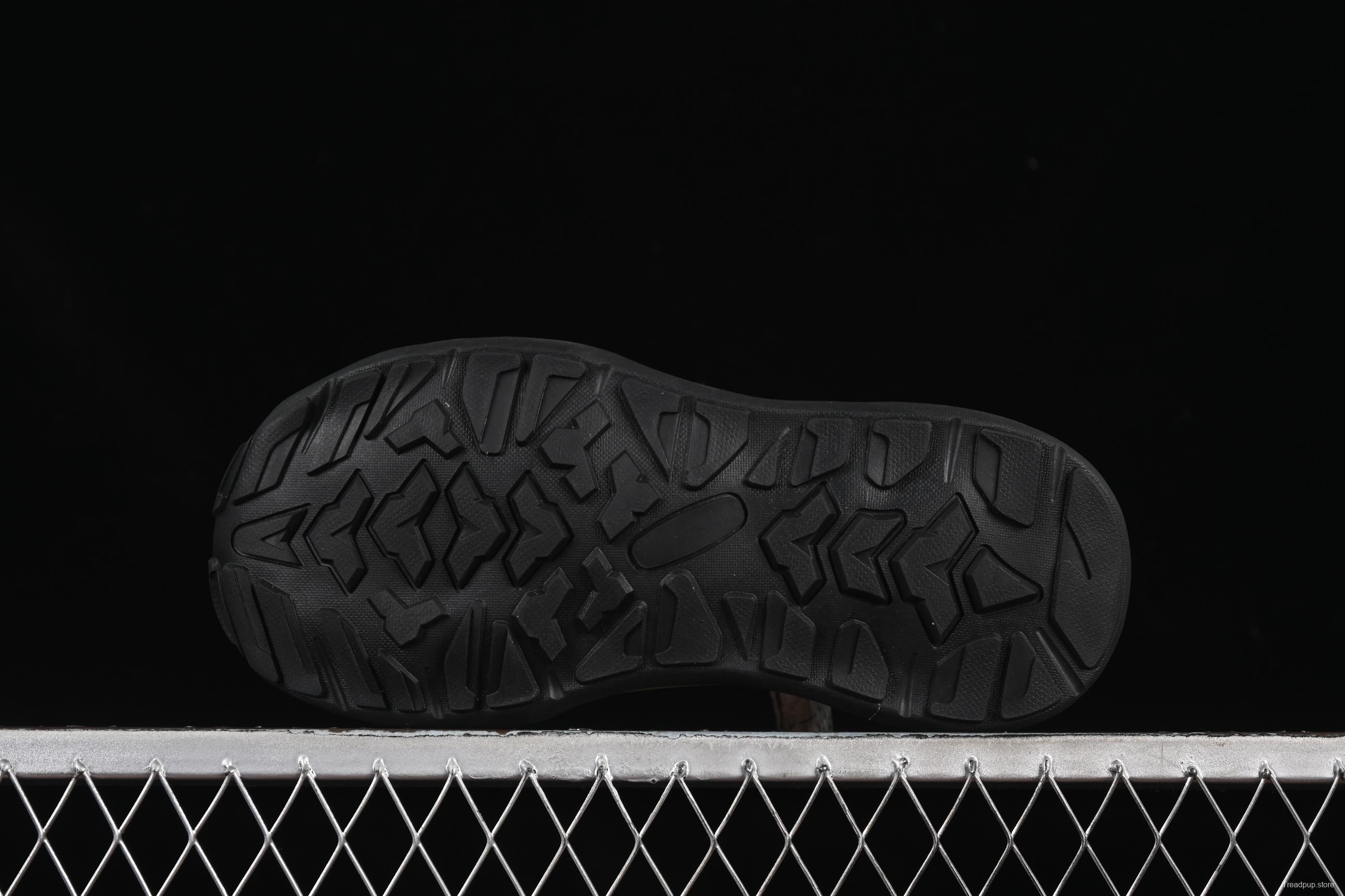 ECCO Off Trail Series Outdoor Sport Toe-Covering Leisure Sandals - 68936801001