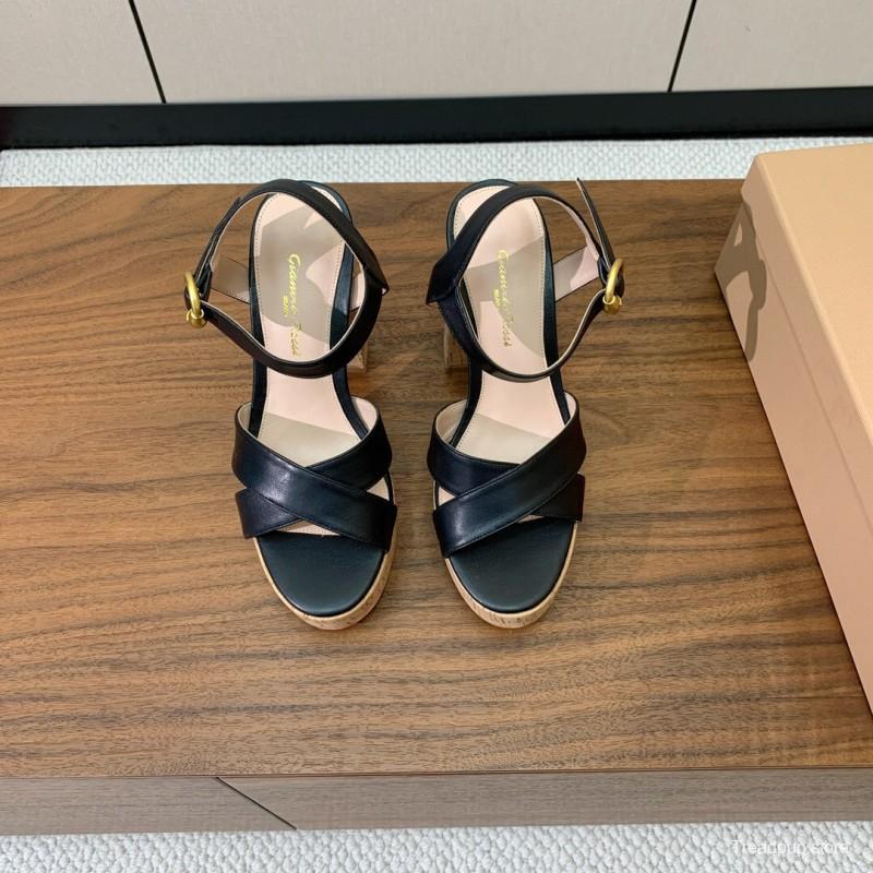 2025 Women Gianvito Rossi Black Leather Sandal