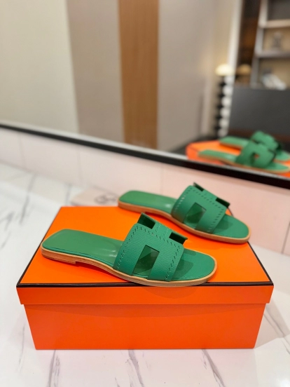 2025 Women Hermès Green Leather Slippers