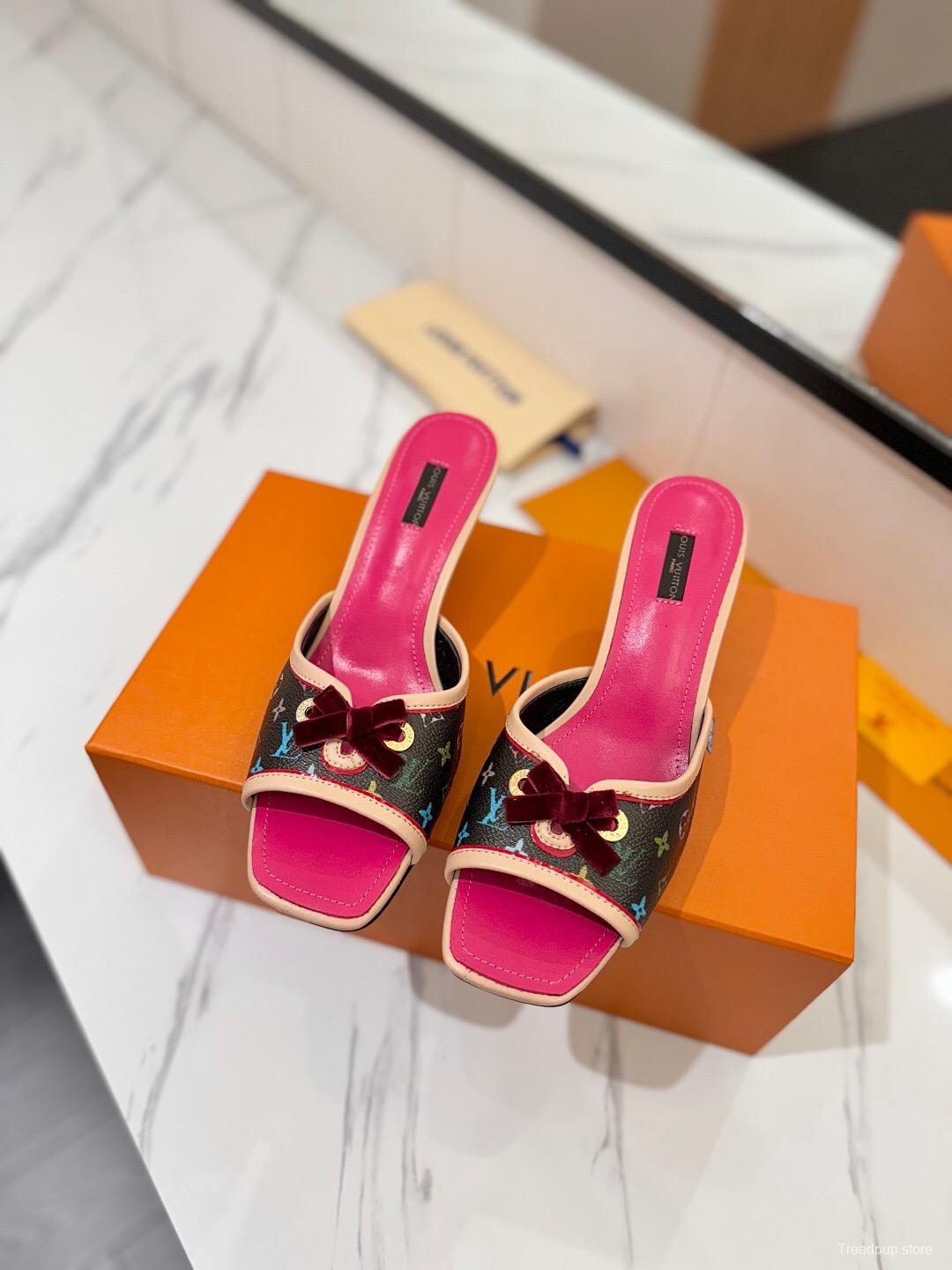 2025 Women Louis Vuitton Brown Pink Canvas Leather Sandals KFY00310