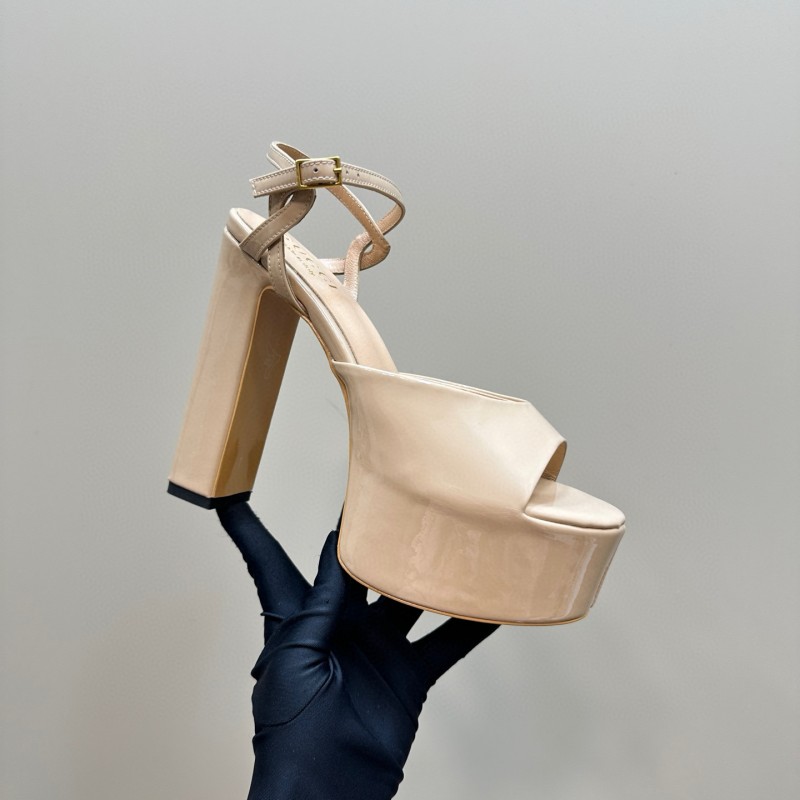 2025 Women Gucci Beige Patent Leather Platform Sandals MJ00340