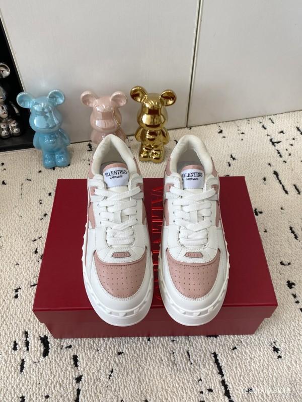2025 Women Valentino White Pink Leather Sneakers LY00340
