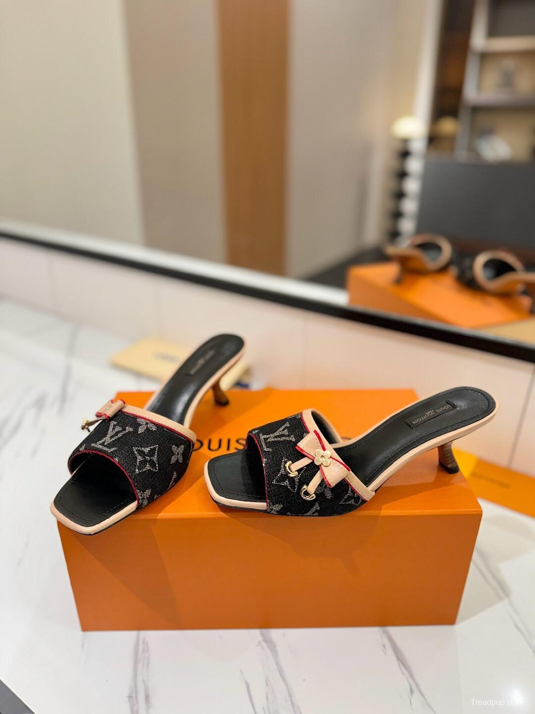 2025 Women Louis Vuitton Black Beige Denim Sandals LV Element KFY00310