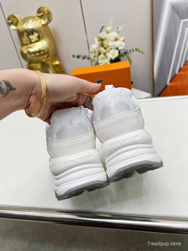 2025 Unisex Louis Vuitton White Leather Mesh Running Shoes LY00340