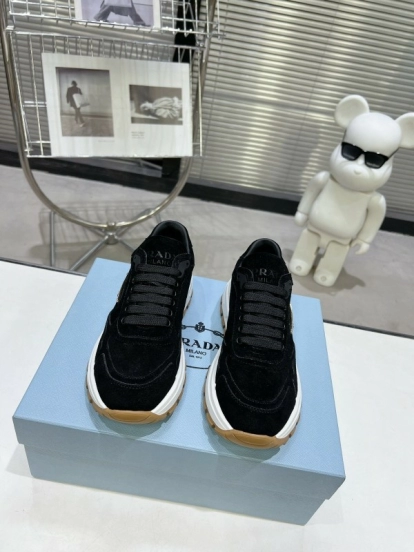 2025 Unisex Prada Black Suede Leather Sneakers KFY00310