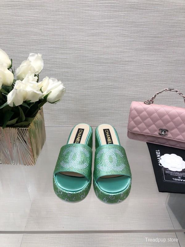 2025 Women Chanel Green Leather Slippers