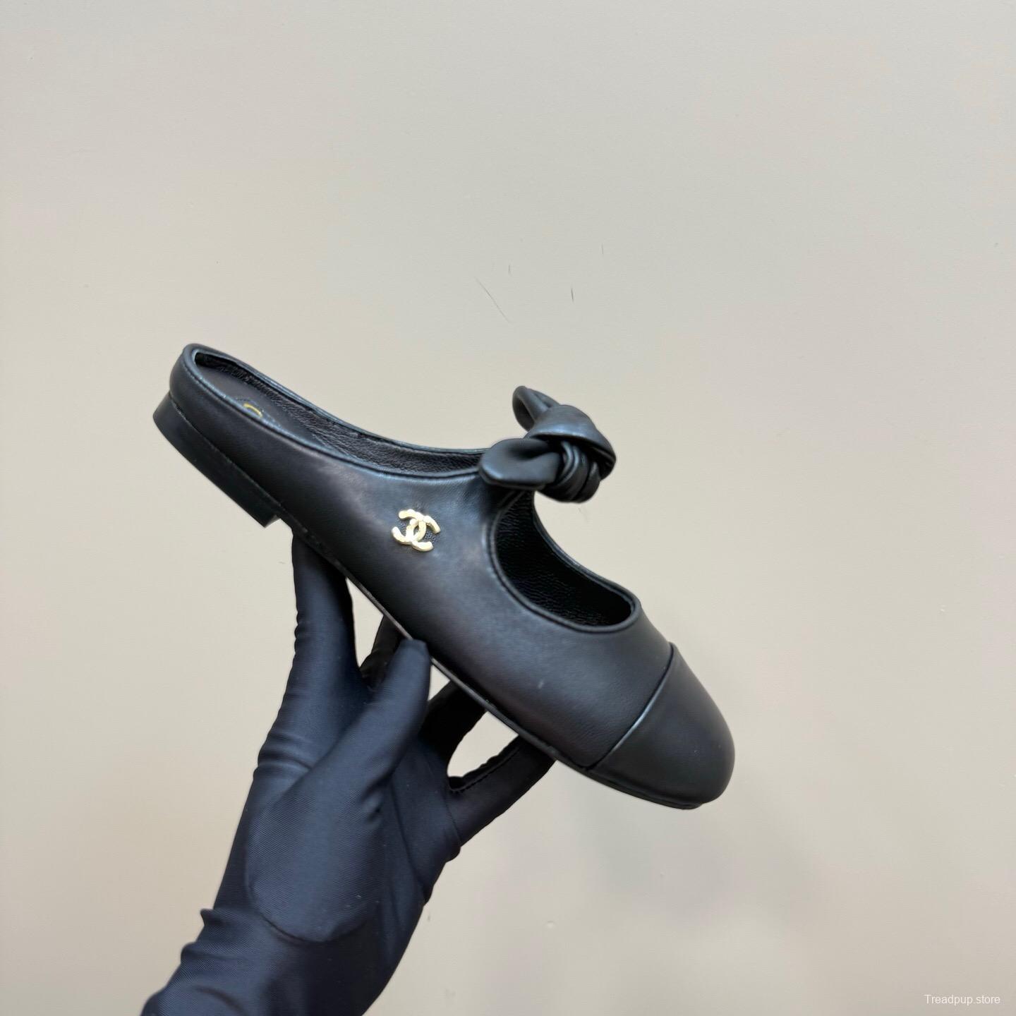 2025 Women Chanel Black Lambskin Leather Mules KFY00270