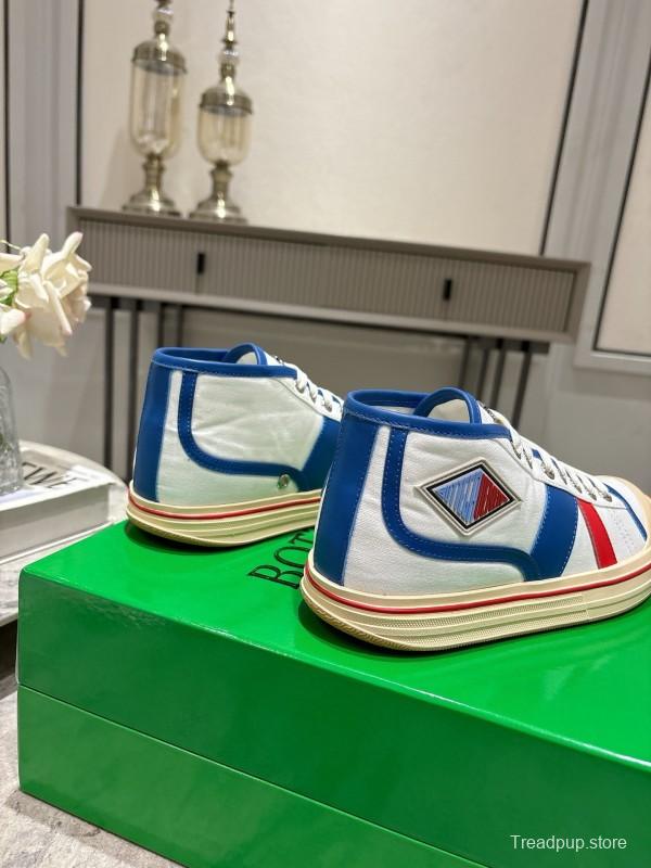 2025 Unisex Bottega Veneta White Blue Red Canvas Lambskin Sneakers Hand Painted Red Line KFY00260