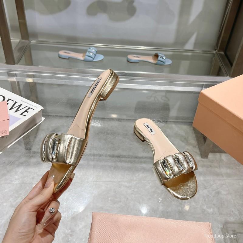 2025 Women Miumiu Metallic Leather Slippers