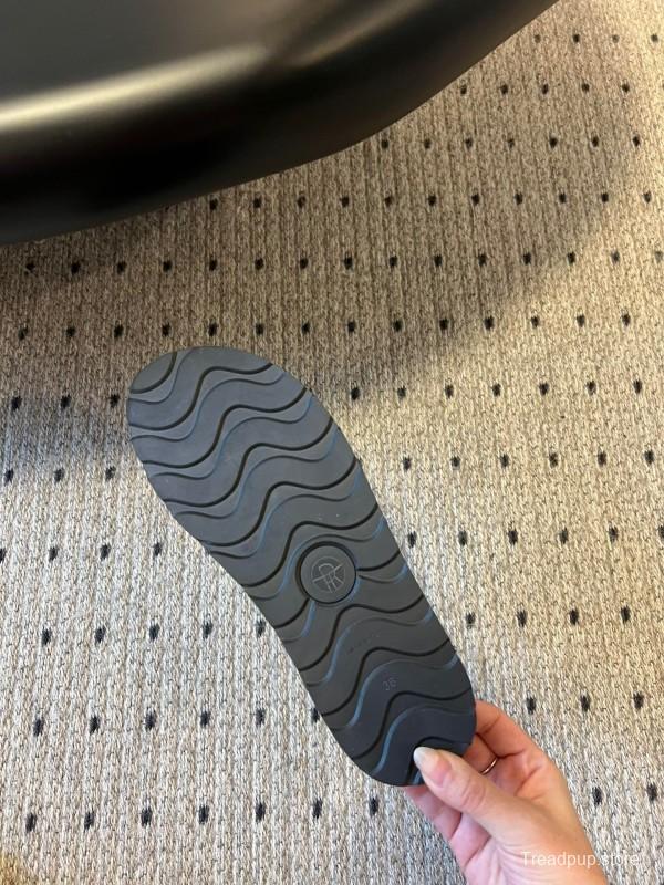 2025 Women The Row Green Leather Sandals