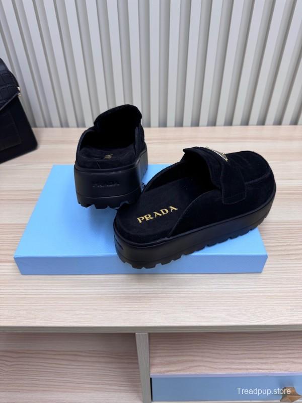 2025 Women Prada Black Suede Loafers Slip-On KFY00280