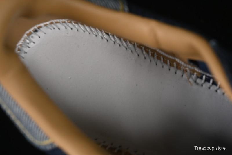 Adidas Superstar 82 Casual Sneakers with Shell Toe Design - JH5577