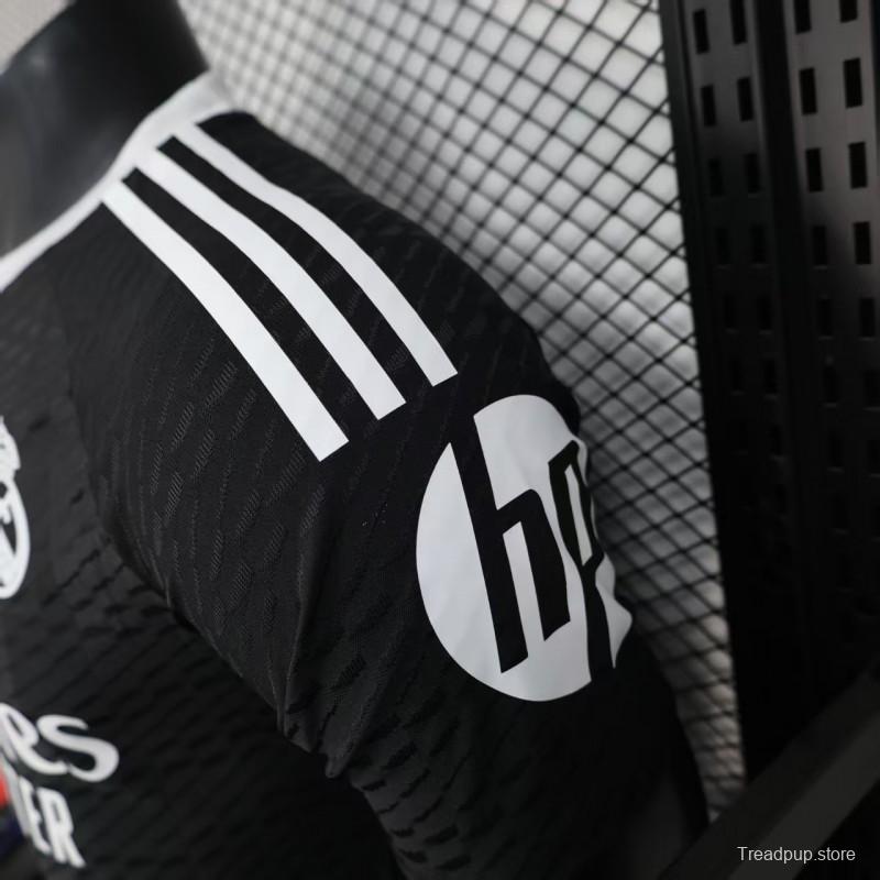Player Version 25/26 Real Madrid Black Goalkeeper Jersey