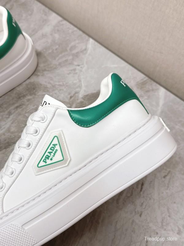 2025 Unisex Prada White Green Calf Leather Sneakers KFY00290