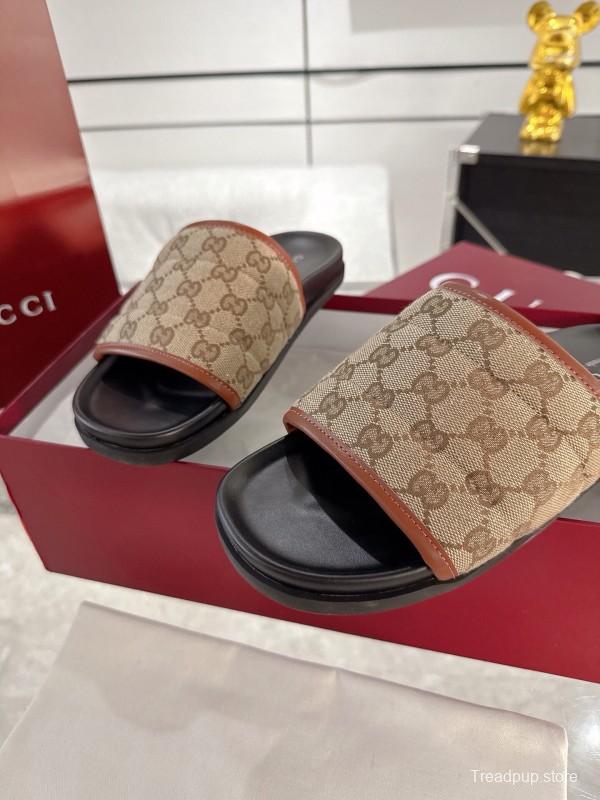 2025 Unisex Gucci Beige Brown Canvas Leather Slippers GG Embossed AS00240