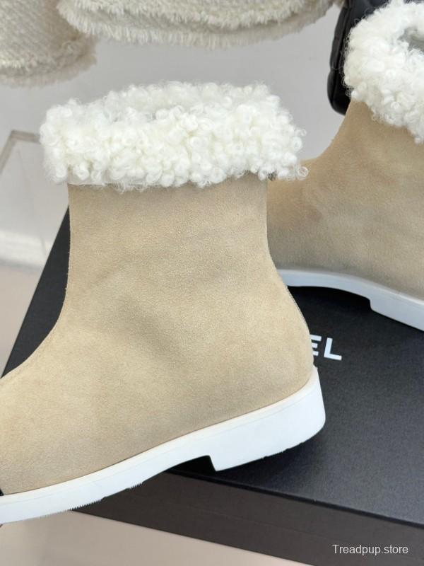 Chanel 2025 SS Double C Color-Block Shearling Snow Boots - KFY00300