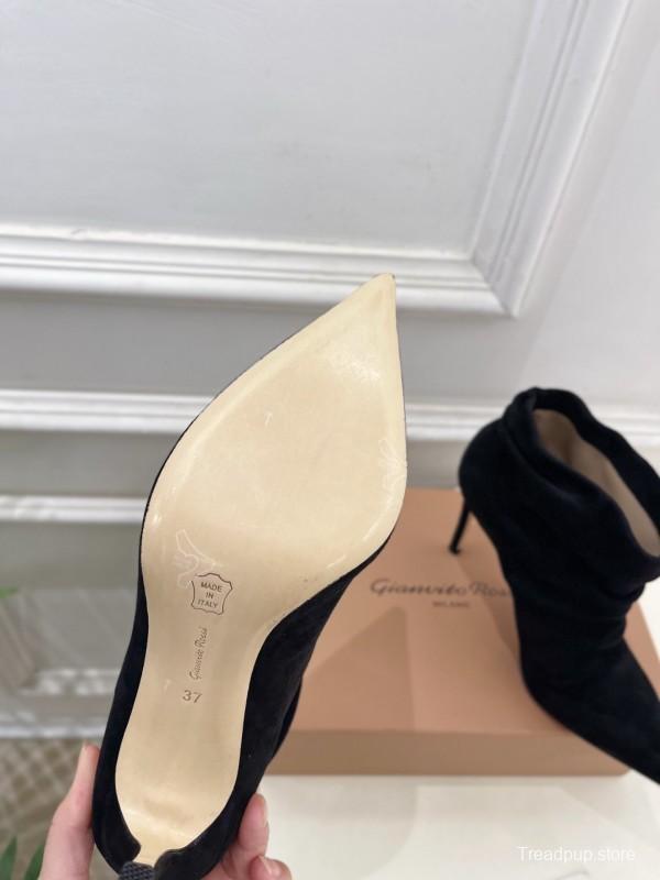 Gianvito Rossi Fall Winter 2025 GR Pointed Toe Retro Pleated High Heel Ankle Boots - KFY00340