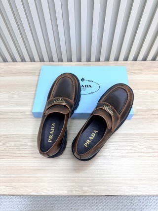 Prada Platform Loafers with Lightweight Anti-Slip Sole - LY00300