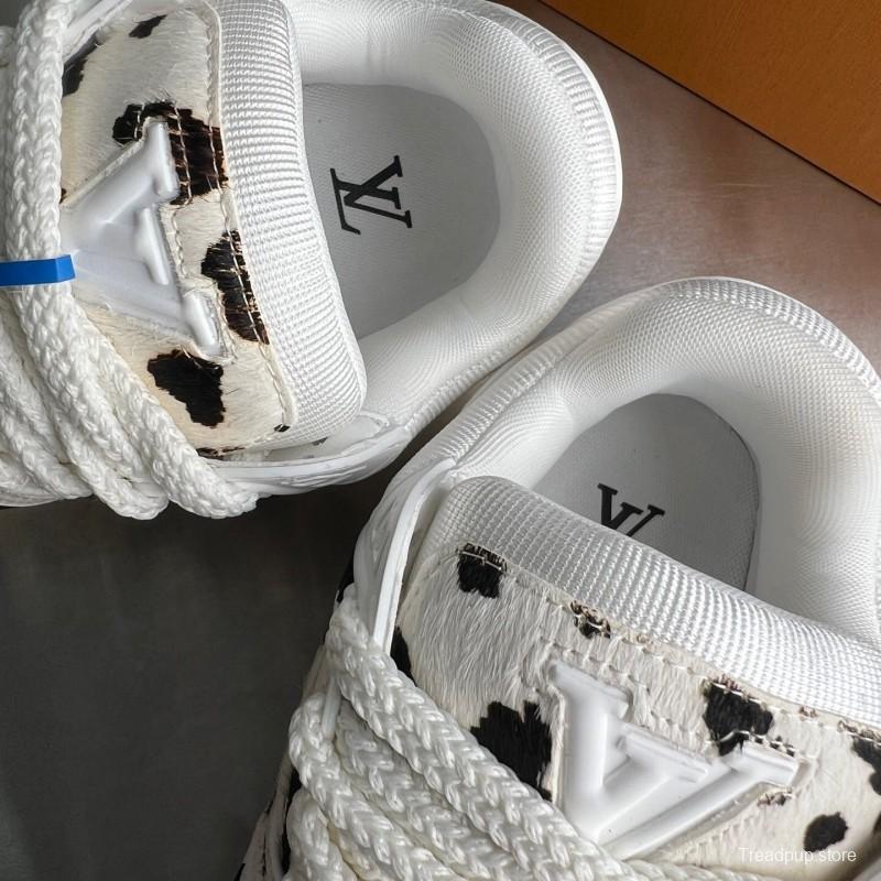 Lv 2025/ss Signature Logo Leather Sneakers - YC