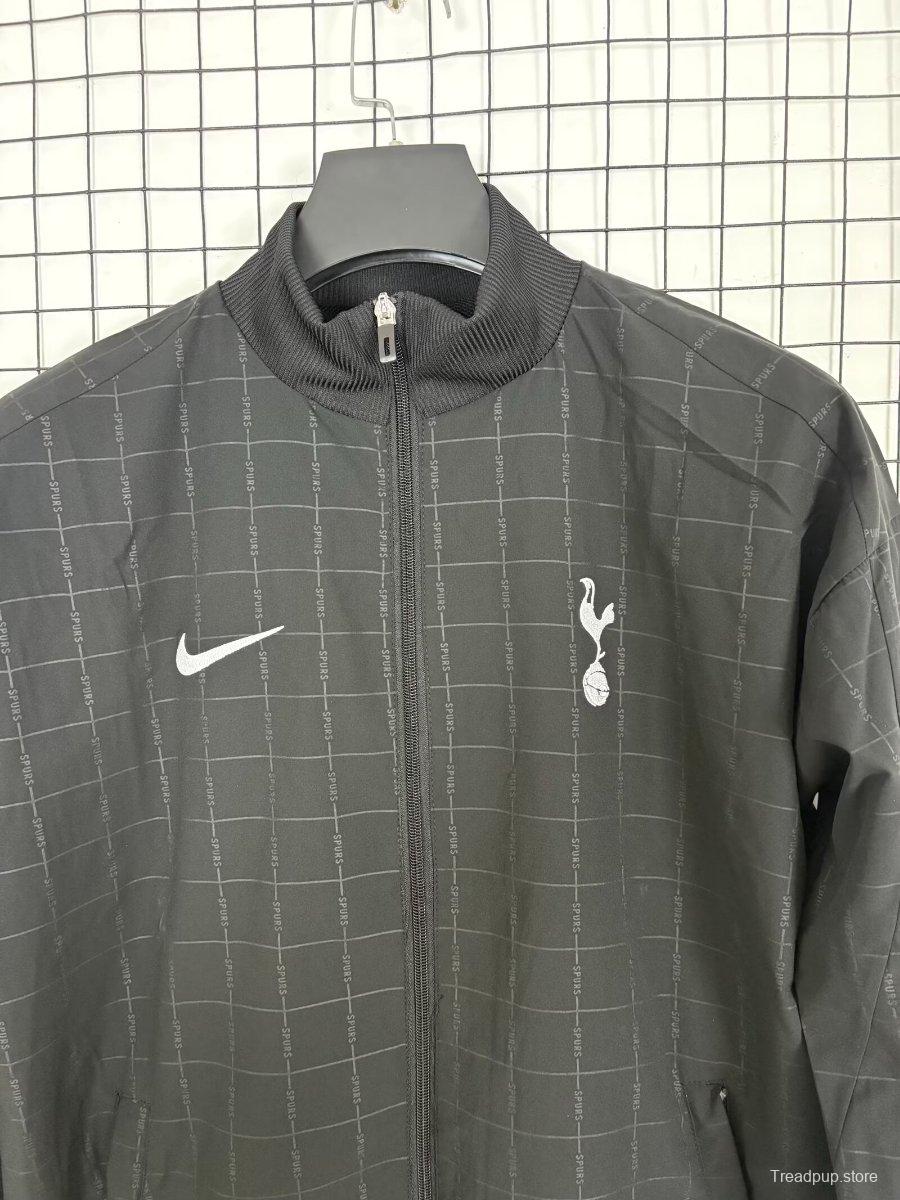 25/26 Tottenham Hotspur Black Grid Windbreaker